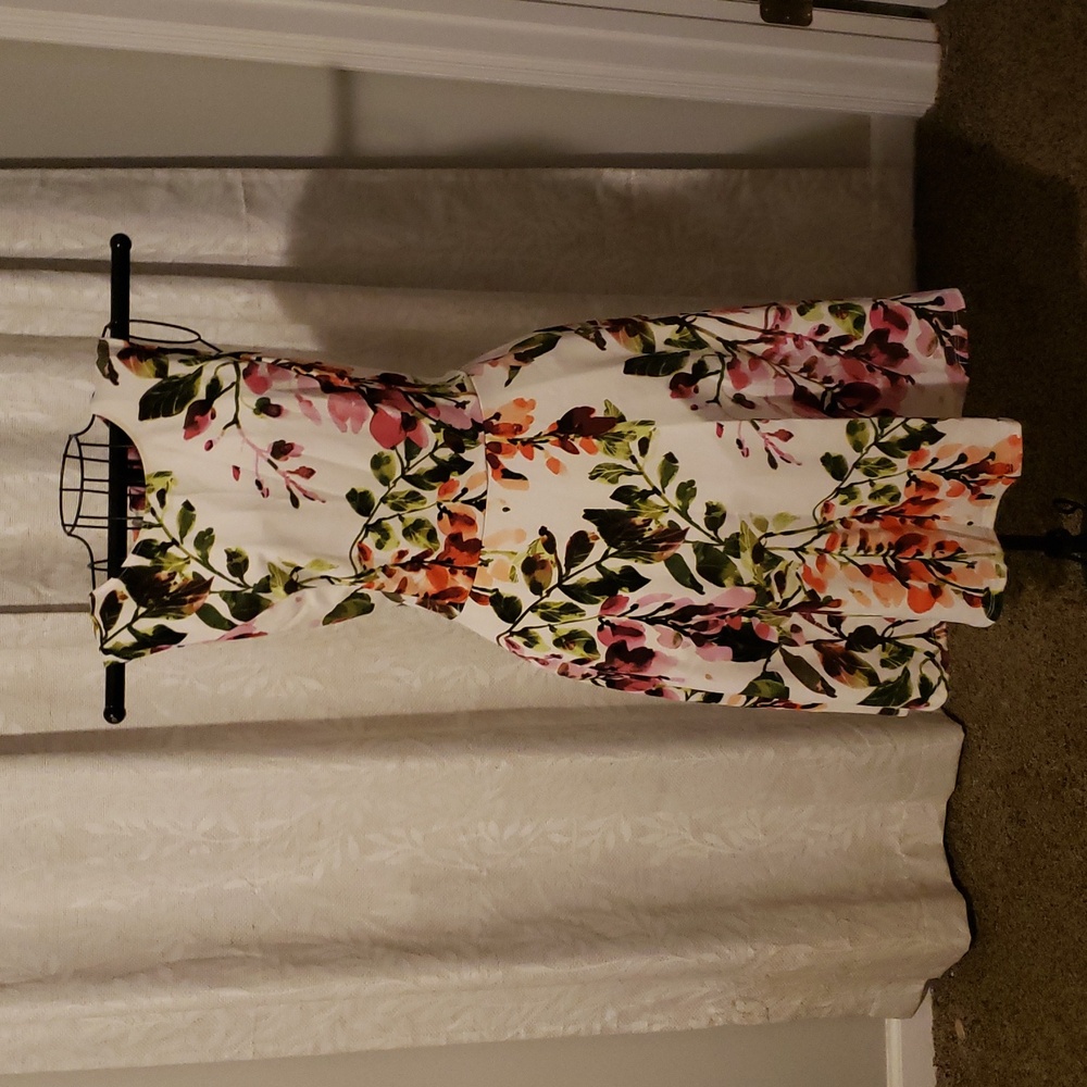Floral Sleeveless Dress